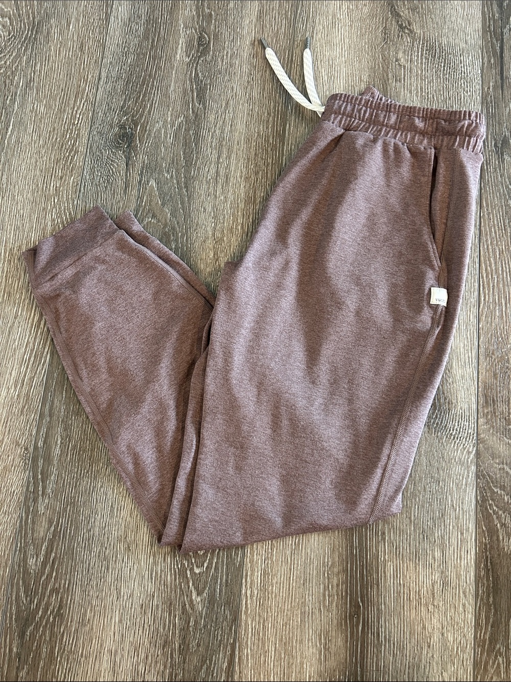 Vuori Women’s Joggers
